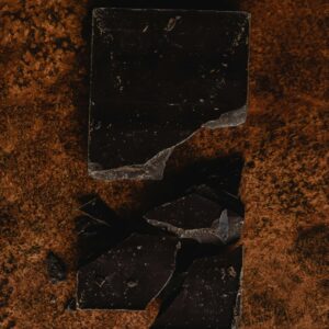 Dark chocolate bar